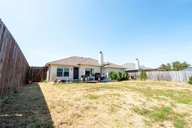 704 Nancy Drive, Royse City, TX 75189