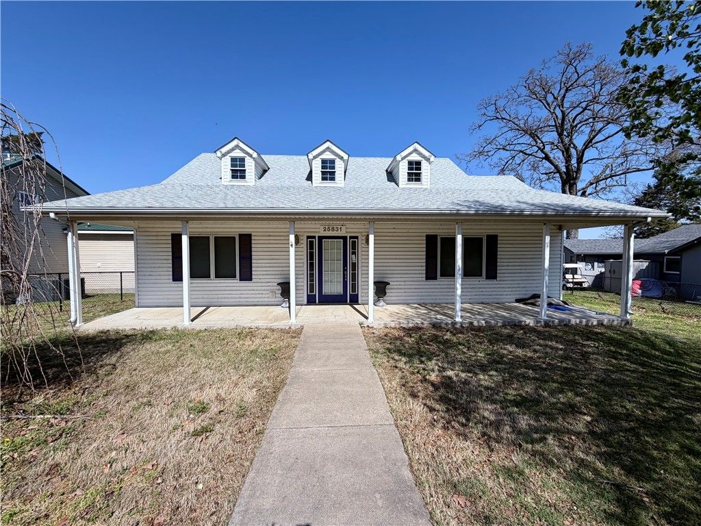 25831 621 Road, Grove, OK 74344