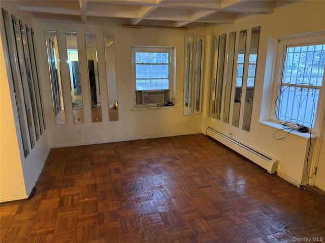 150 Grand Central Parkway 100GA, Jamaica, NY 11432