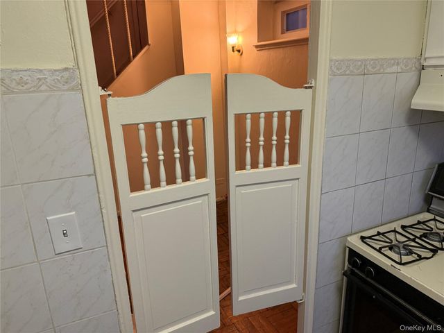 150 Grand Central Parkway 100GA, Jamaica, NY 11432