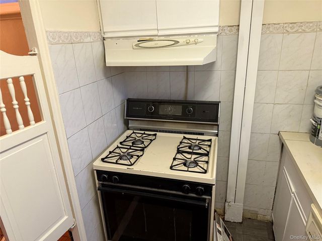 150 Grand Central Parkway 100GA, Jamaica, NY 11432