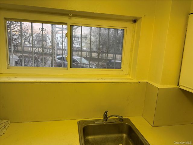 150 Grand Central Parkway 100GA, Jamaica, NY 11432