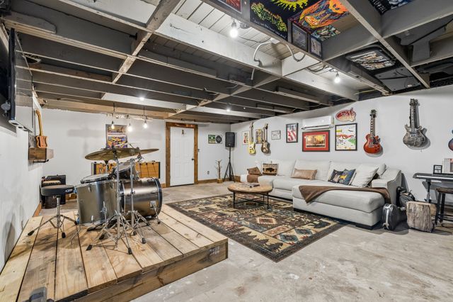 8152 Eagle Mountain Drive, Fort Worth, TX 76135