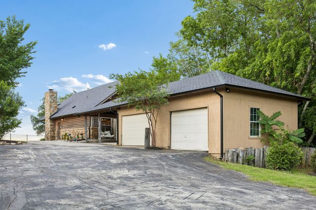 8152 Eagle Mountain Drive, Fort Worth, TX 76135
