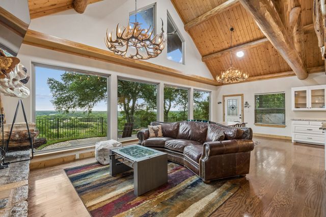 8152 Eagle Mountain Drive, Fort Worth, TX 76135