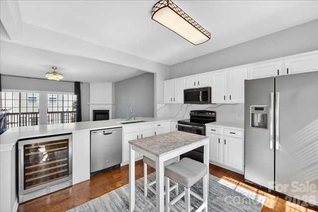 5426 Dockery Drive, Charlotte, NC 28209
