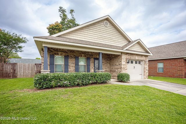 931 Old Towne Street, Gulfport, MS 39507