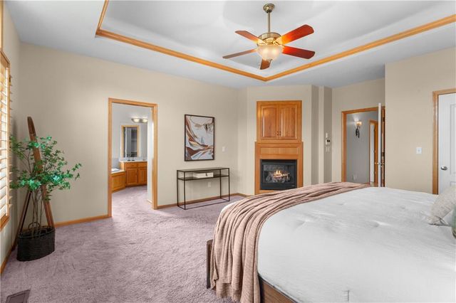 4203 SE Willow Ridge Court, Blue Springs, MO 64014
