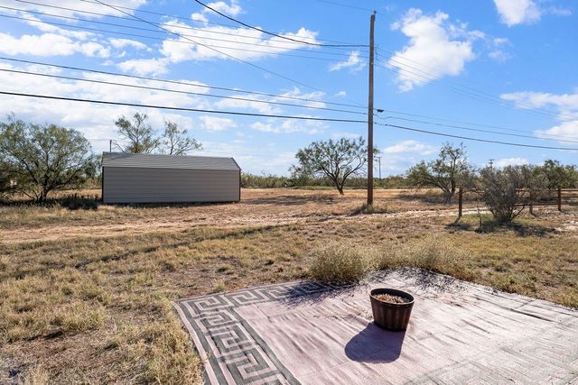2511 Cheyenne St, Big Spring, TX 79720