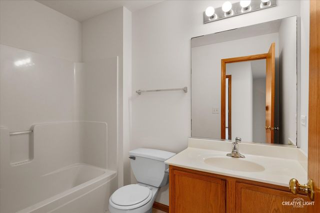 1603 Valley Ridge Drive, Plainfield, IL 60586