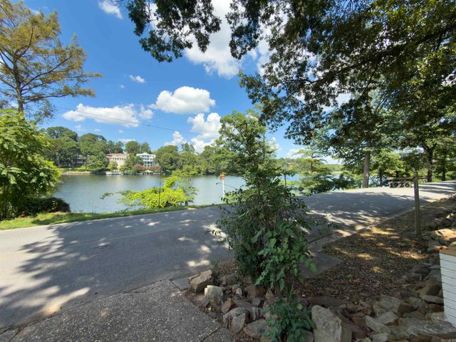 1926 Waterside Drive, North Little Rock, AR 72116