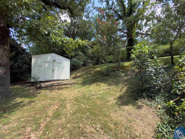 1926 Waterside Drive, North Little Rock, AR 72116
