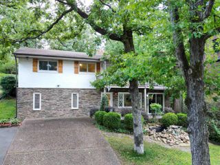 1926 Waterside Drive, North Little Rock, AR 72116