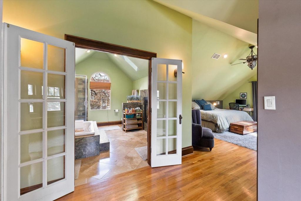 property-img