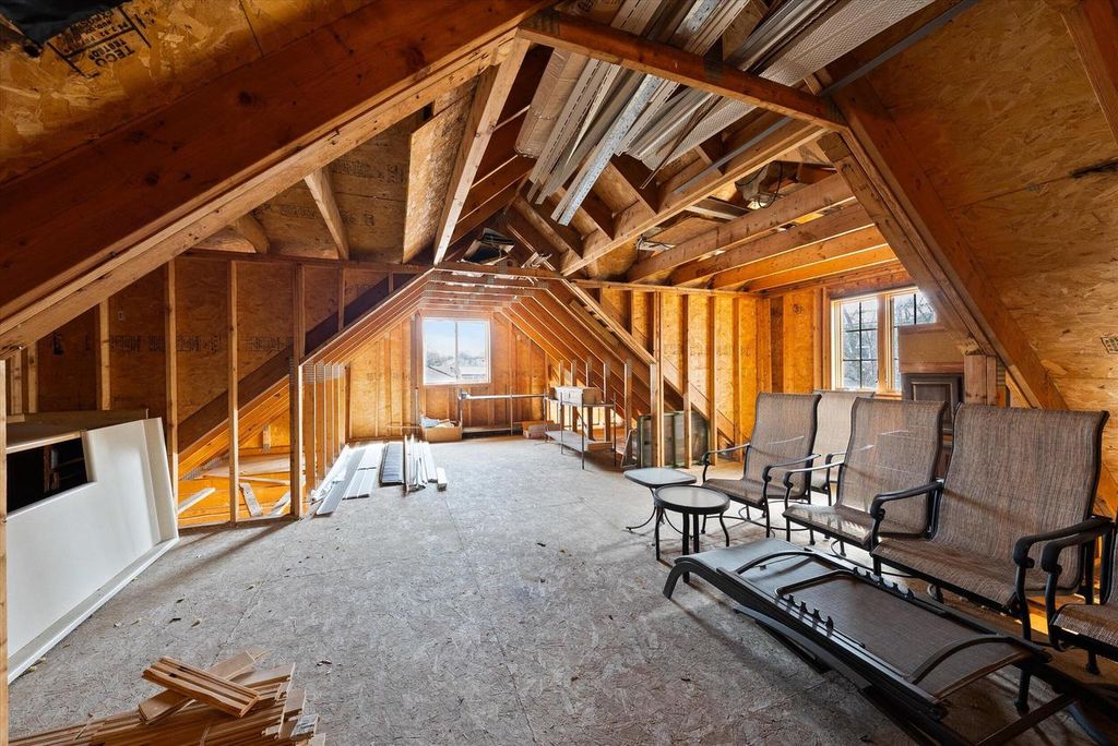property-img