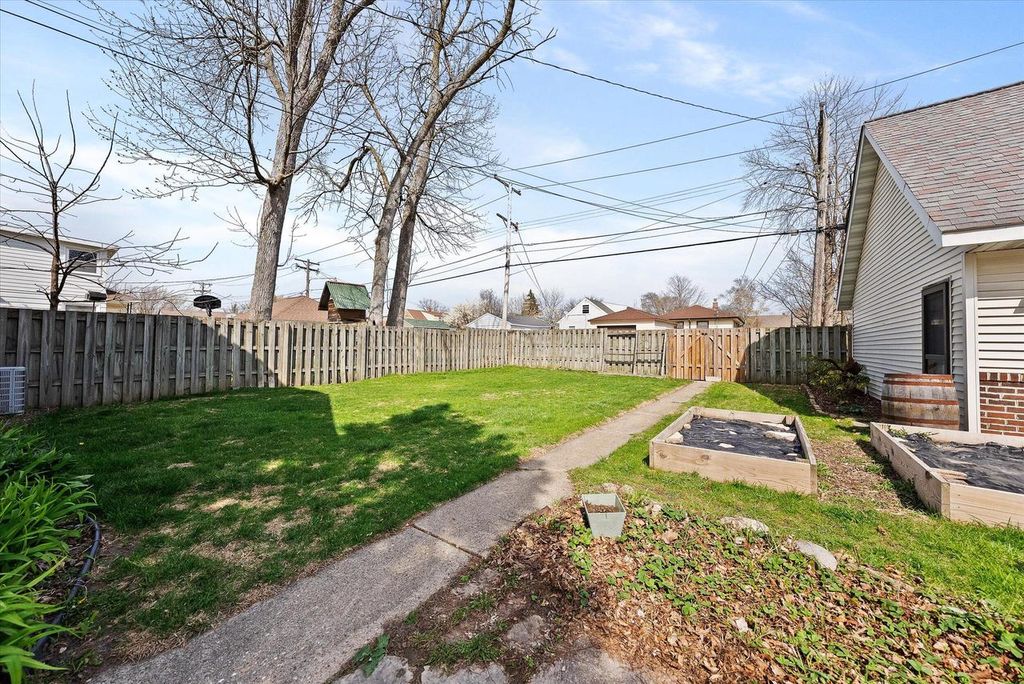 property-img