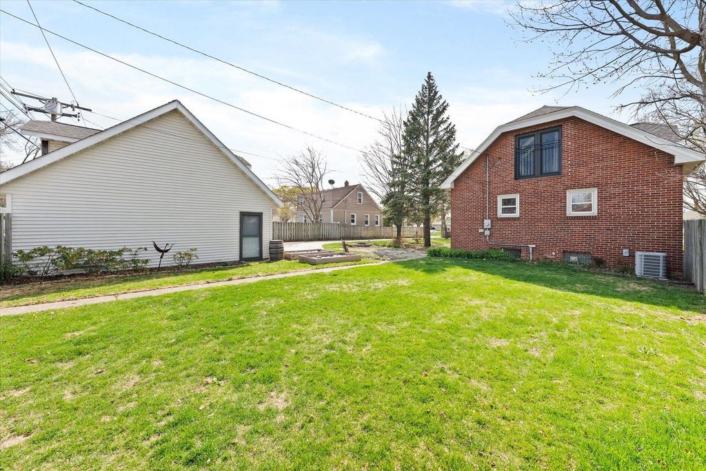 property-img