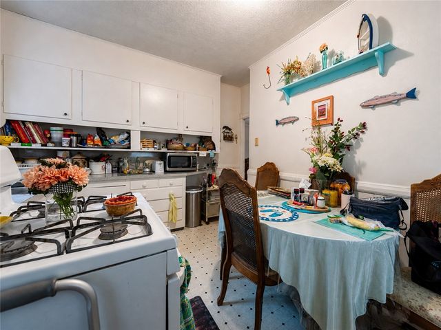 166 Summit Street, Pawtucket, RI 02860