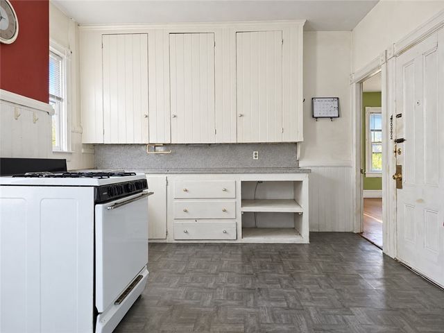166 Summit Street, Pawtucket, RI 02860