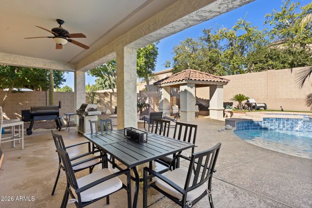 2210 W CRIMSON Terrace, Phoenix, AZ 85085