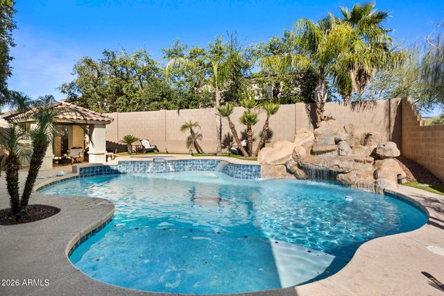 2210 W CRIMSON Terrace, Phoenix, AZ 85085