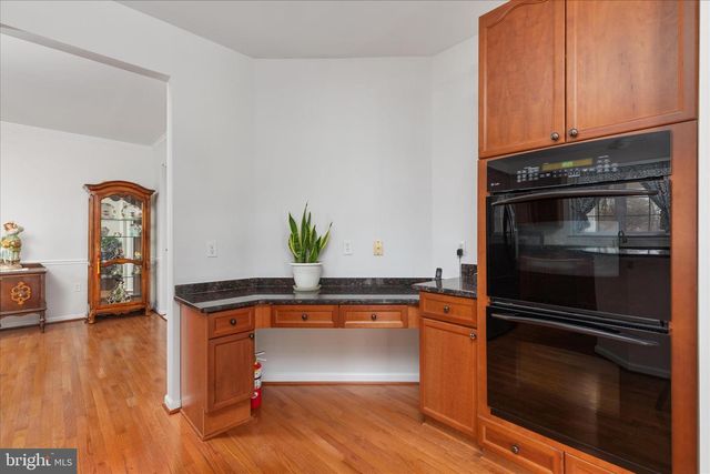 25 LILBURN DR, Bunker Hill, WV 25413