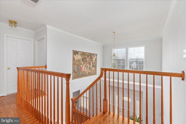 25 LILBURN DR, Bunker Hill, WV 25413