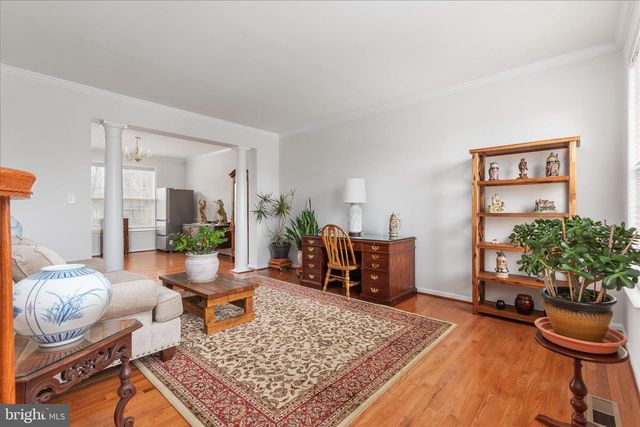 25 LILBURN DR, Bunker Hill, WV 25413