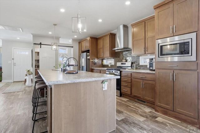 279 W Acorn Dr, Pueblo West, CO 81007