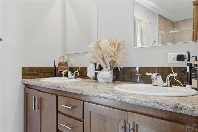 279 W Acorn Dr, Pueblo West, CO 81007