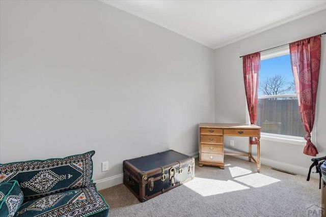 279 W Acorn Dr, Pueblo West, CO 81007