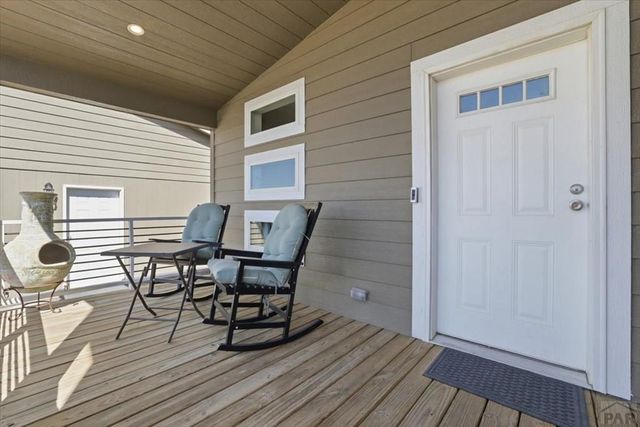 279 W Acorn Dr, Pueblo West, CO 81007