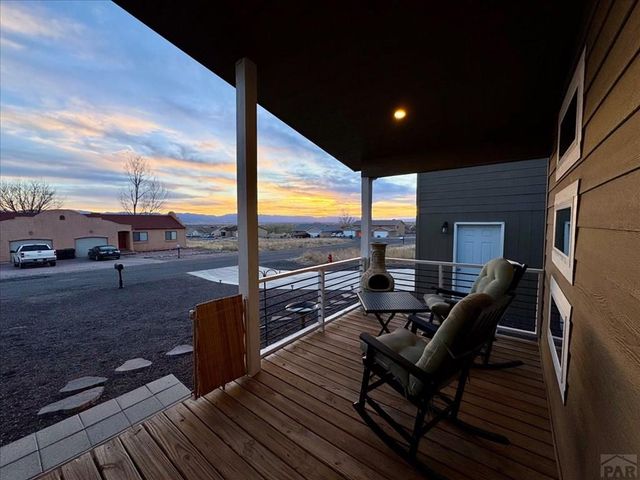 279 W Acorn Dr, Pueblo West, CO 81007