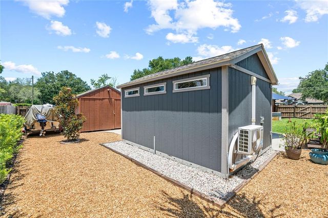 2810 PINE AVENUE, Apopka, FL 32703