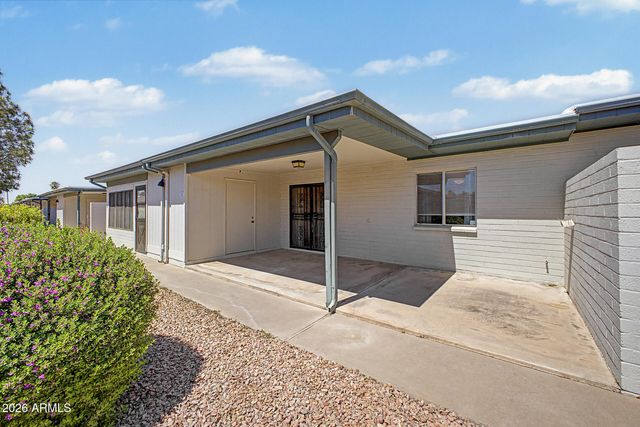 4329 E CAPRI Avenue 222, Mesa, AZ 85206