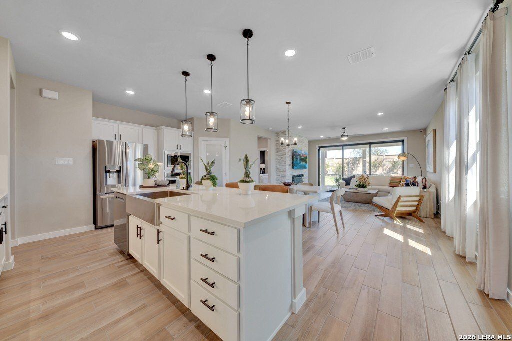 13219 CHANUTE FIELD DR, San Antonio, TX 78253