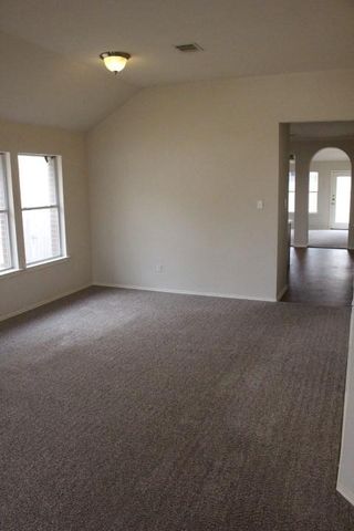 9401 Bradner DR, Austin, TX 78748