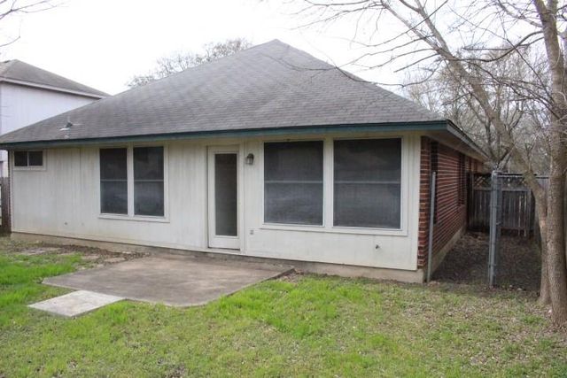 9401 Bradner DR, Austin, TX 78748