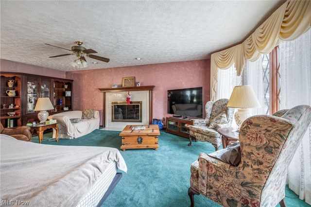 10037 Jamestown Drive, North Royalton, OH 44133