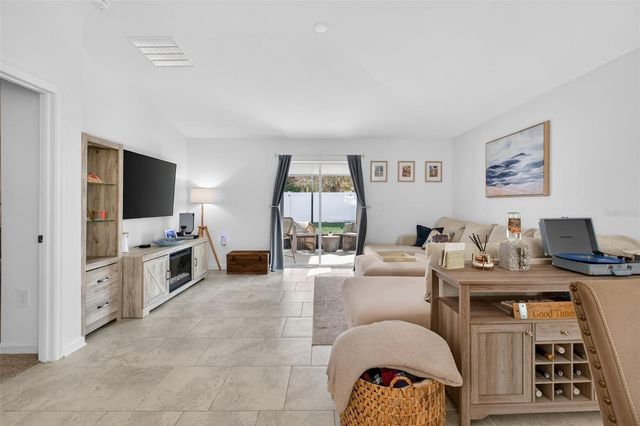 6922 PERCH HAMMOCK LOOP, Groveland, FL 34736