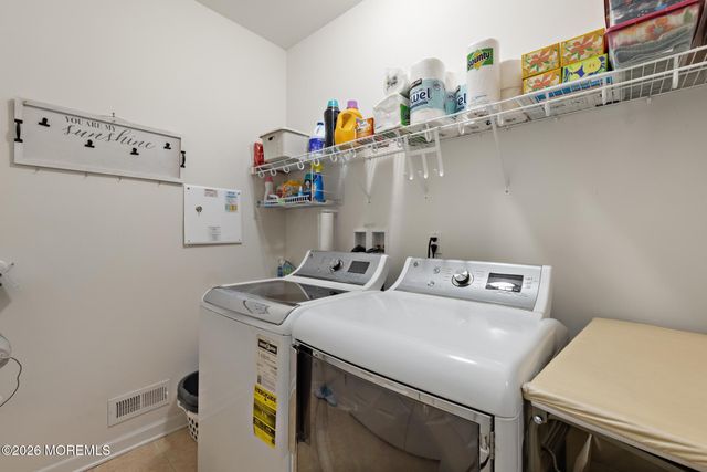 8 Starboard Court, Little Egg Harbor, NJ 08087