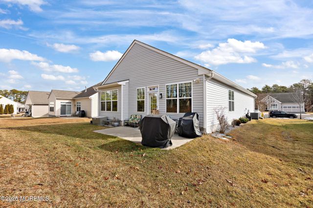 8 Starboard Court, Little Egg Harbor, NJ 08087