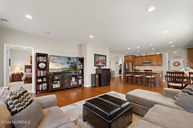 8 Starboard Court, Little Egg Harbor, NJ 08087