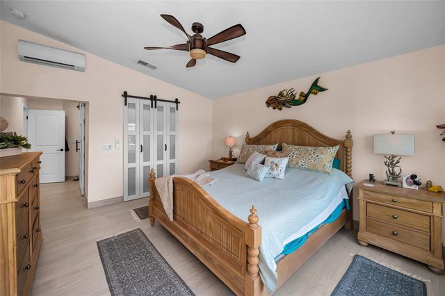 1626 SEA BREEZE DRIVE, Tarpon Springs, FL 34689