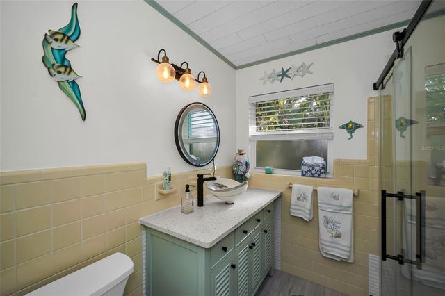1626 SEA BREEZE DRIVE, Tarpon Springs, FL 34689