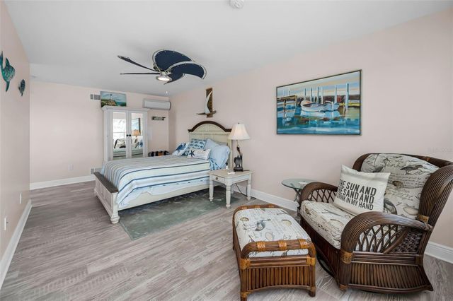 1626 SEA BREEZE DRIVE, Tarpon Springs, FL 34689