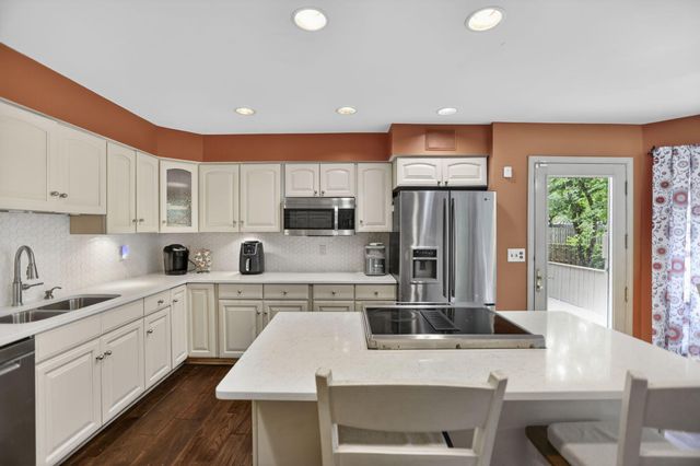 4405 Plymouth Rock Court, Columbus, OH 43230