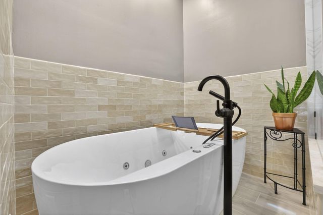 4405 Plymouth Rock Court, Columbus, OH 43230