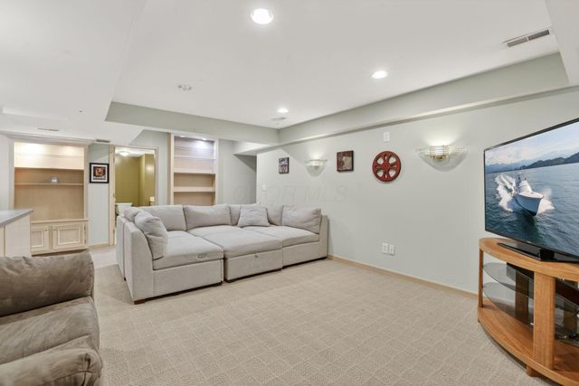 4405 Plymouth Rock Court, Columbus, OH 43230