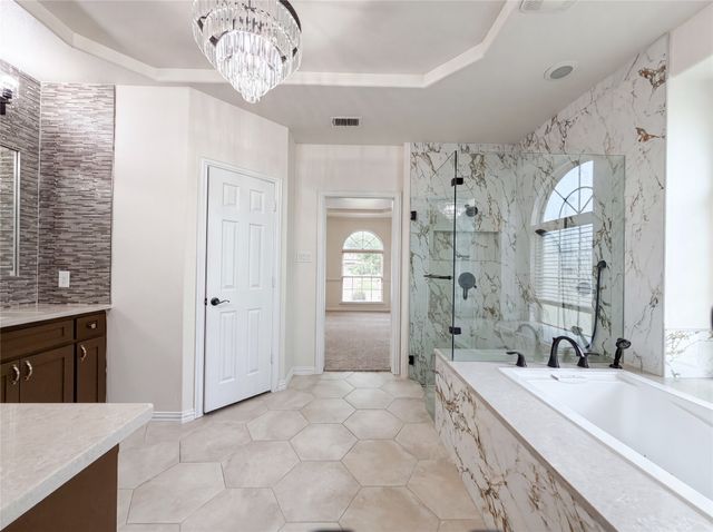 2948 Almansa, Grand Prairie, TX 75054